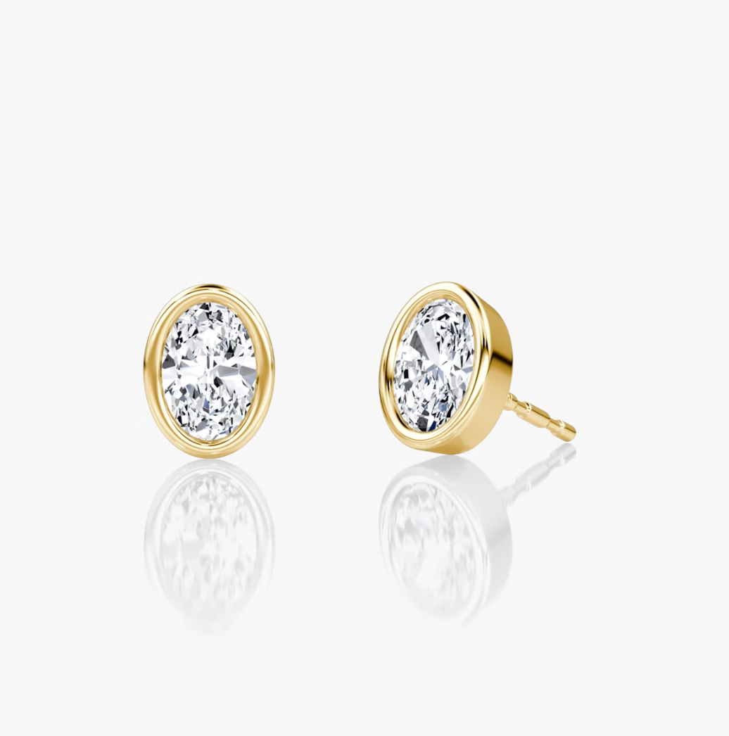 Shine Moment Bezel Solitaire Stud Oval 14k Yellow Gold