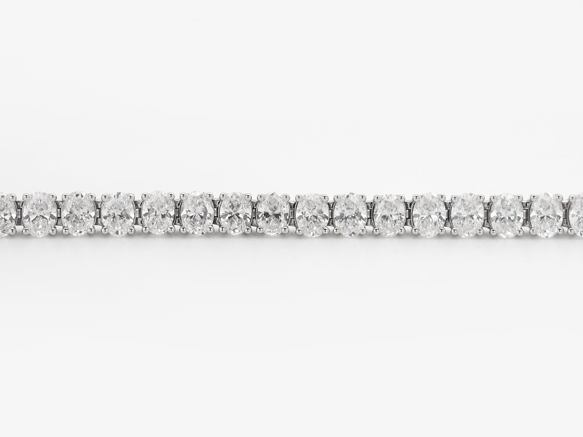Shine Moment Tennis Bracelet