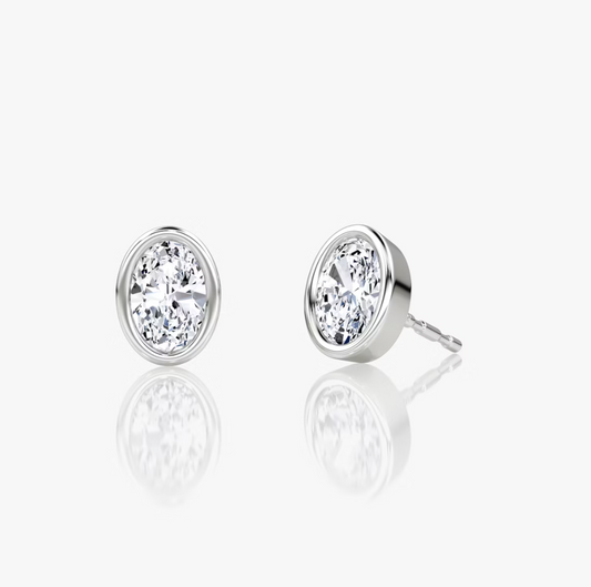 Shine Moment Bezel Solitaire Stud Oval 14k White Gold